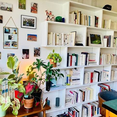 Paris : Appartement Familial Avec Parking Prive Clichy Luaran gambar