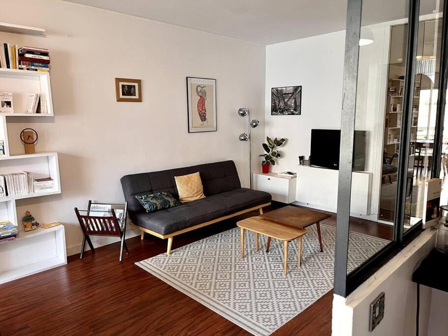 Paris : Appartement Familial Avec Parking Prive Clichy Luaran gambar